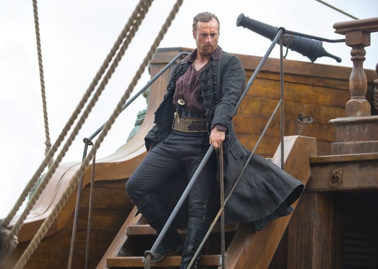 Black Sails - Il mare non perdona i vivi
